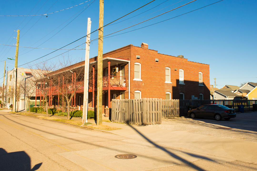 1808 Cowart St in Chattanooga, TN - Foto de edificio