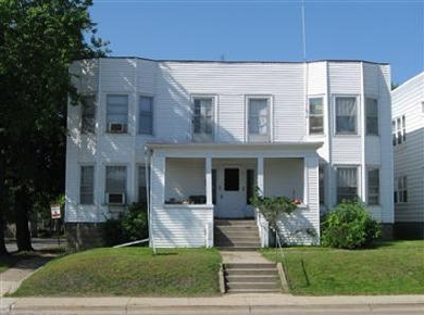 818-820 Broad St in St. Joseph, MI - Foto de edificio - Building Photo