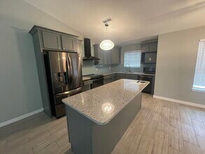 419 Primrose Cir in Destin, FL - Building Photo - Building Photo