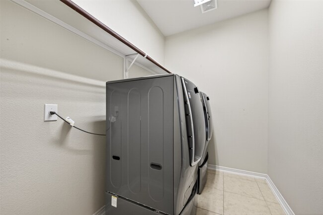 property at 5215 Field Briar Ln