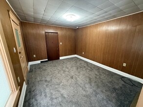 426 1st St NW in Watertown, SD - Building Photo - Building Photo