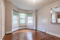 77-79 S Main St in Wharton, NJ - Foto de edificio - Interior Photo