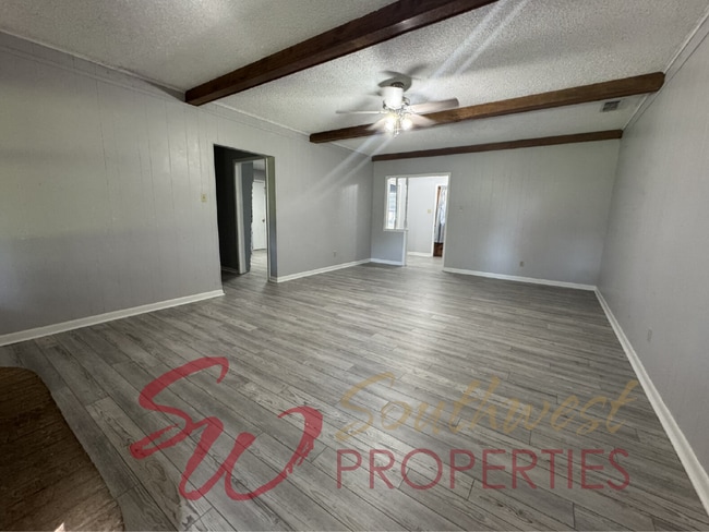 207 Sharp Dr in Stephenville, TX - Building Photo - Building Photo
