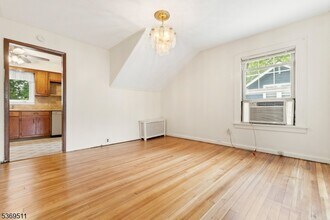 69 Boyden Ave in Maplewood, NJ - Building Photo - Building Photo