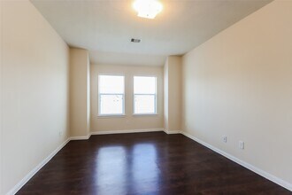 2203 Barnack Ct in Houston, TX - Building Photo - Building Photo