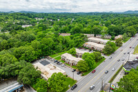 Harding Place Condominiums in Nashville, TN - Building Photo - Building Photo