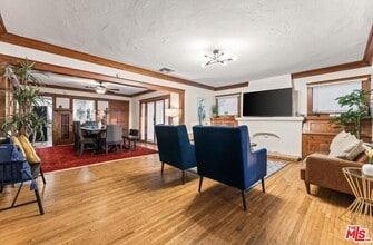 736 Redondo Ave in Long Beach, CA - Building Photo - Building Photo