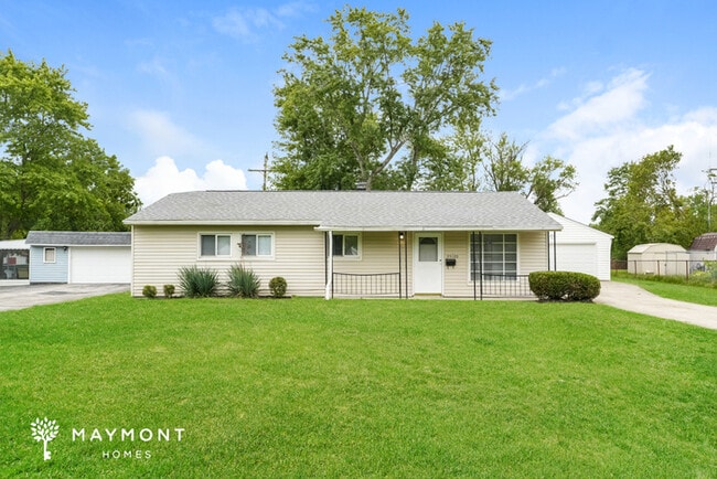 property at 25120 Sandhurst Rd