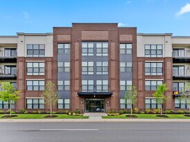 43795 Transit Sq in Ashburn, VA - Building Photo