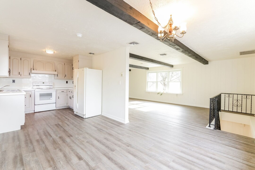 1551 Stony Battery Rd in Lancaster, PA - Building Photo