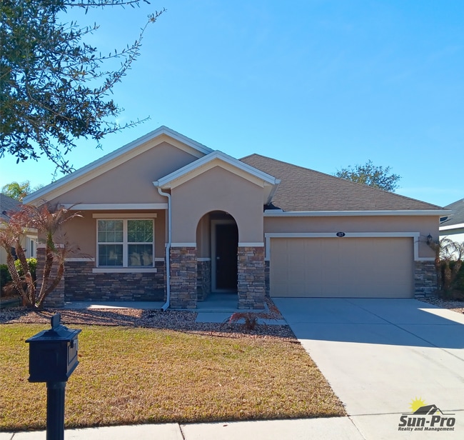 property at 117 Prestwick Grande Dr