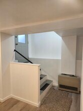 4 Church St, Unit 1 in Essex, VT - Foto de edificio - Building Photo