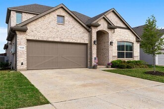1125 Knightsbridge Rd in Argyle, TX - Building Photo - Building Photo