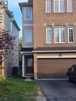 72 Castle Glen Crescent in Ottawa, ON - Building Photo