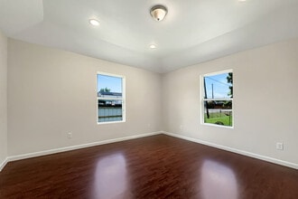 9803 Mimbrough St in Houston, TX - Building Photo - Building Photo