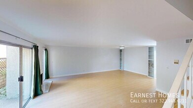 5115 Kester Ave in Los Angeles, CA - Building Photo - Building Photo