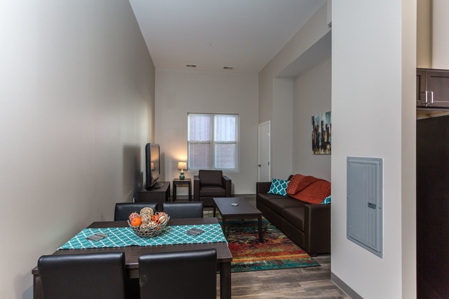 Euclid3 in Cleveland, OH - Building Photo - Interior Photo