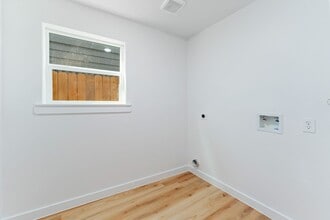 9318 Sundown Dr in Houston, TX - Building Photo - Building Photo