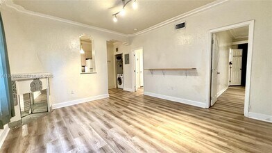 1335 Pennsylvania Ave in Miami Beach, FL - Building Photo - Building Photo