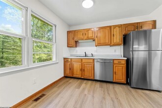 277 Randolph Rd in Morgantown, WV - Building Photo - Building Photo