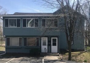 386 Main St in Hudson, MA - Building Photo