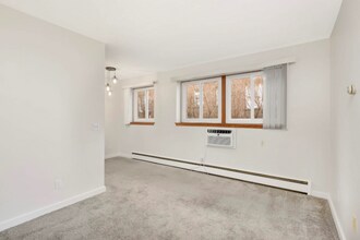 3308 Girard Ave S, Unit 102 in Minneapolis, MN - Building Photo - Building Photo