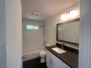1616 N 175th St in Shoreline, WA - Building Photo - Building Photo