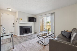 8204 Caribou Trail in Columbus, OH - Building Photo - Building Photo