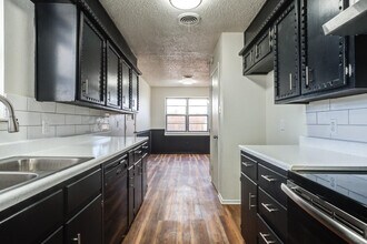 5402 25th St in Lubbock, TX - Building Photo - Building Photo
