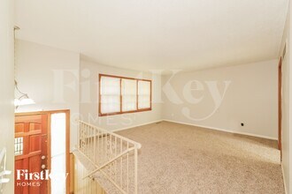 9827 Drury Ave in Kansas City, MO - Building Photo - Building Photo