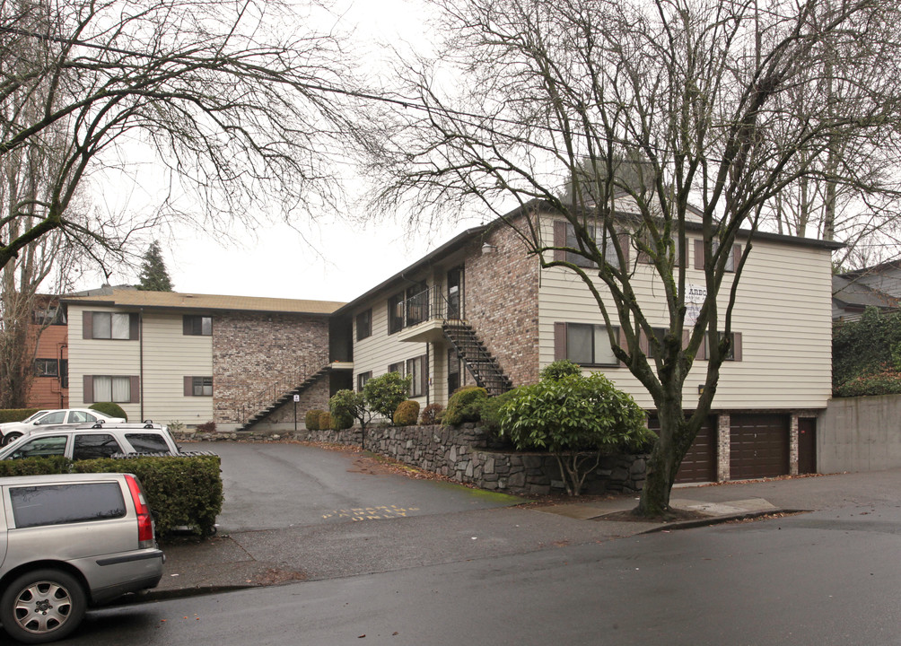 Ann Arbor in Portland, OR - Foto de edificio