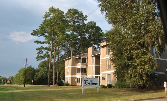 The Springs Apartment in Albany, GA - Building Photo - Building Photo