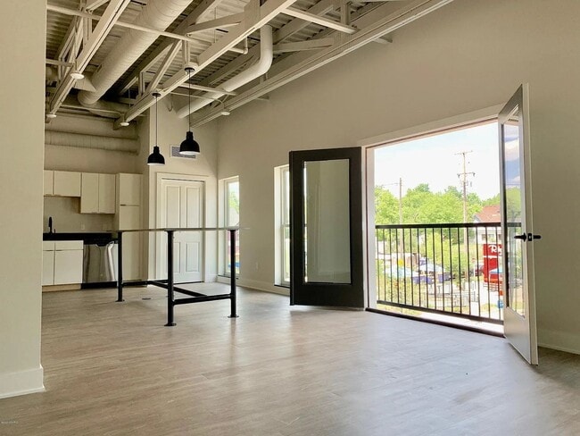 property at 708 Wealthy St SE