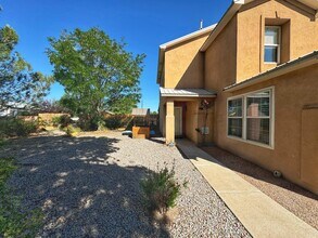 9307 Vista Clara Loop NW in Albuquerque, NM - Building Photo - Building Photo