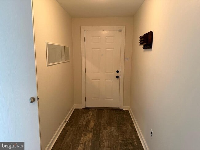 property at 5404 Doral Dr