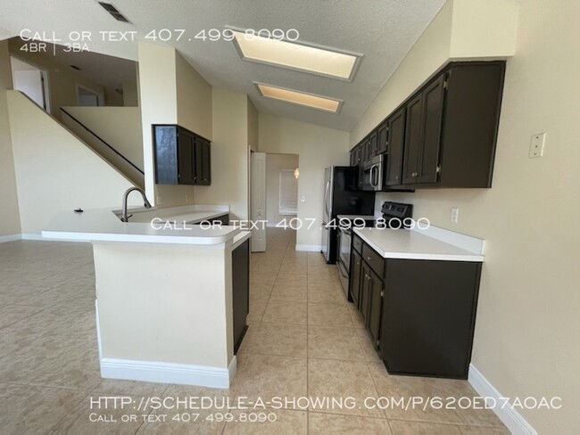 11919 Cheltinham Dr in Orlando, FL - Building Photo - Building Photo