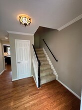 15203 Sovereign Pl in Chantilly, VA - Foto de edificio - Building Photo