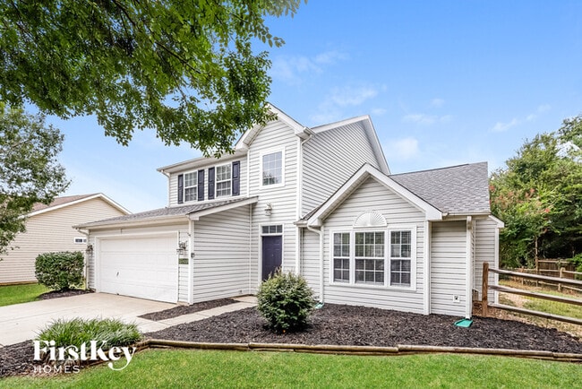 13904 Ballyshannon Ln in Charlotte, NC - Building Photo - Building Photo