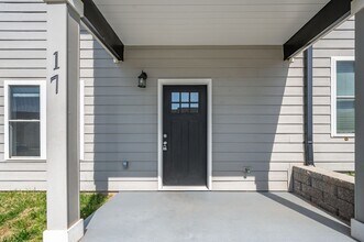 17 Emanuel Ct in Lynchburg, VA - Building Photo - Building Photo