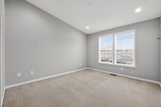 8601 Sweet Rose Ct in Upper Marlboro, MD - Building Photo - Building Photo