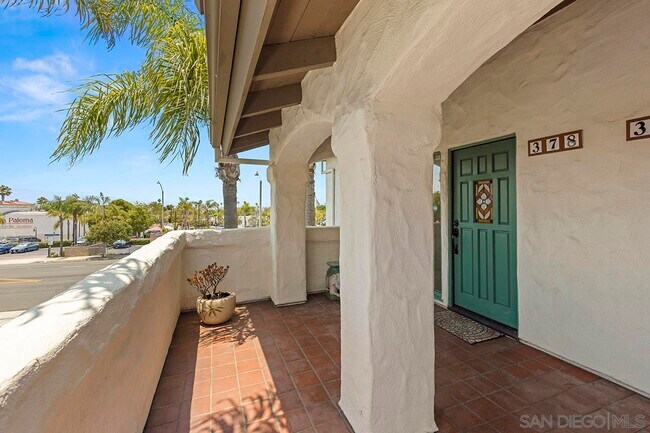 378 Playa Blanca in Encinitas, CA - Building Photo - Building Photo