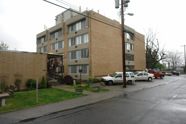 St. Andrews Court in Spokane, WA - Foto de edificio - Building Photo