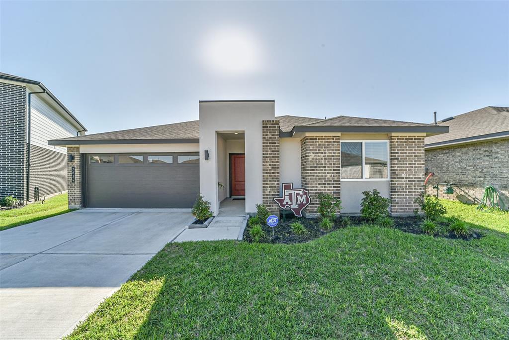 7834 Golden Rubia Ln in Arcola, TX - Building Photo