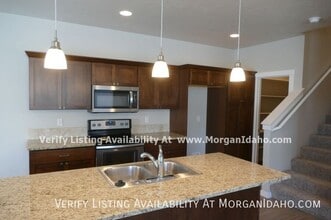 537 N Escalade Pl in Nampa, ID - Building Photo - Building Photo