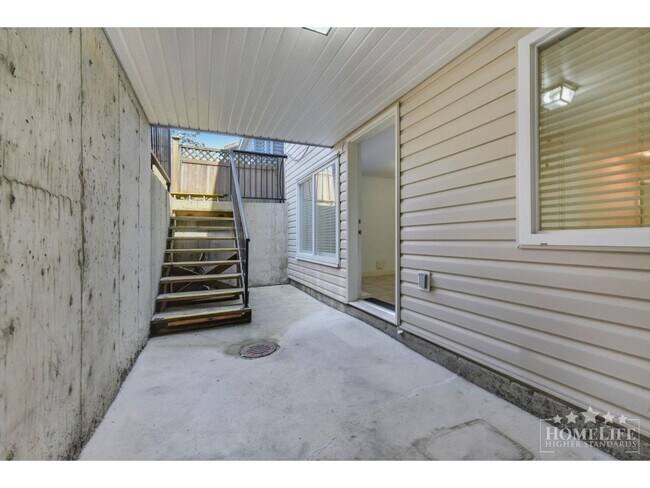 6129-6148 148 St in Surrey, BC - Building Photo - Building Photo