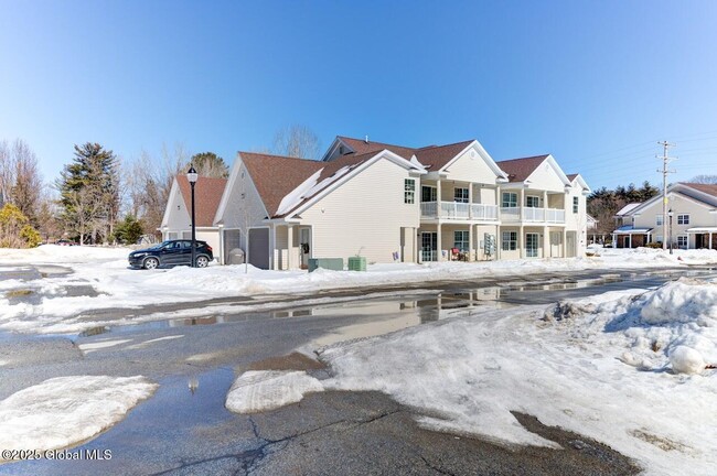 property at 5 Heritage Way