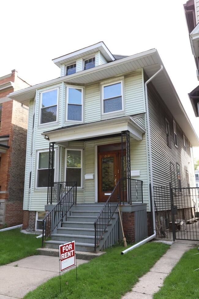 property at 2131 W Grace St