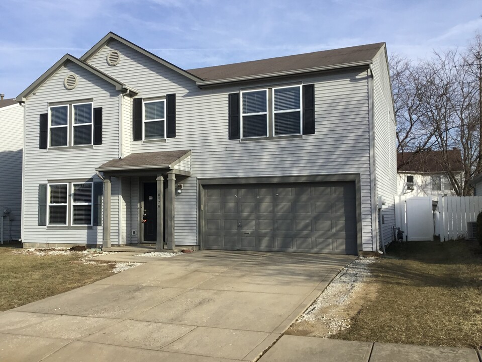 10970 Clear Spring Dr in Camby, IN - Building Photo