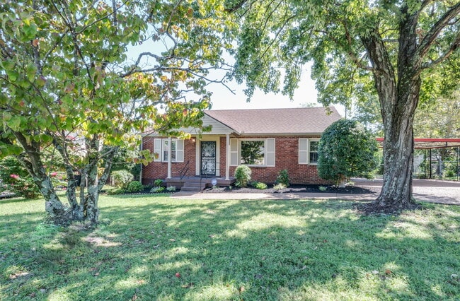 3314 Mimosa Dr in Nashville, TN - Building Photo - Building Photo