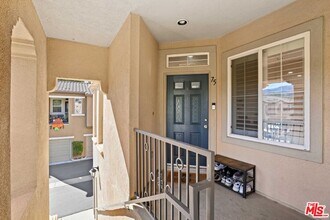 17969 Lost Canyon Rd in Santa Clarita, CA - Building Photo - Building Photo